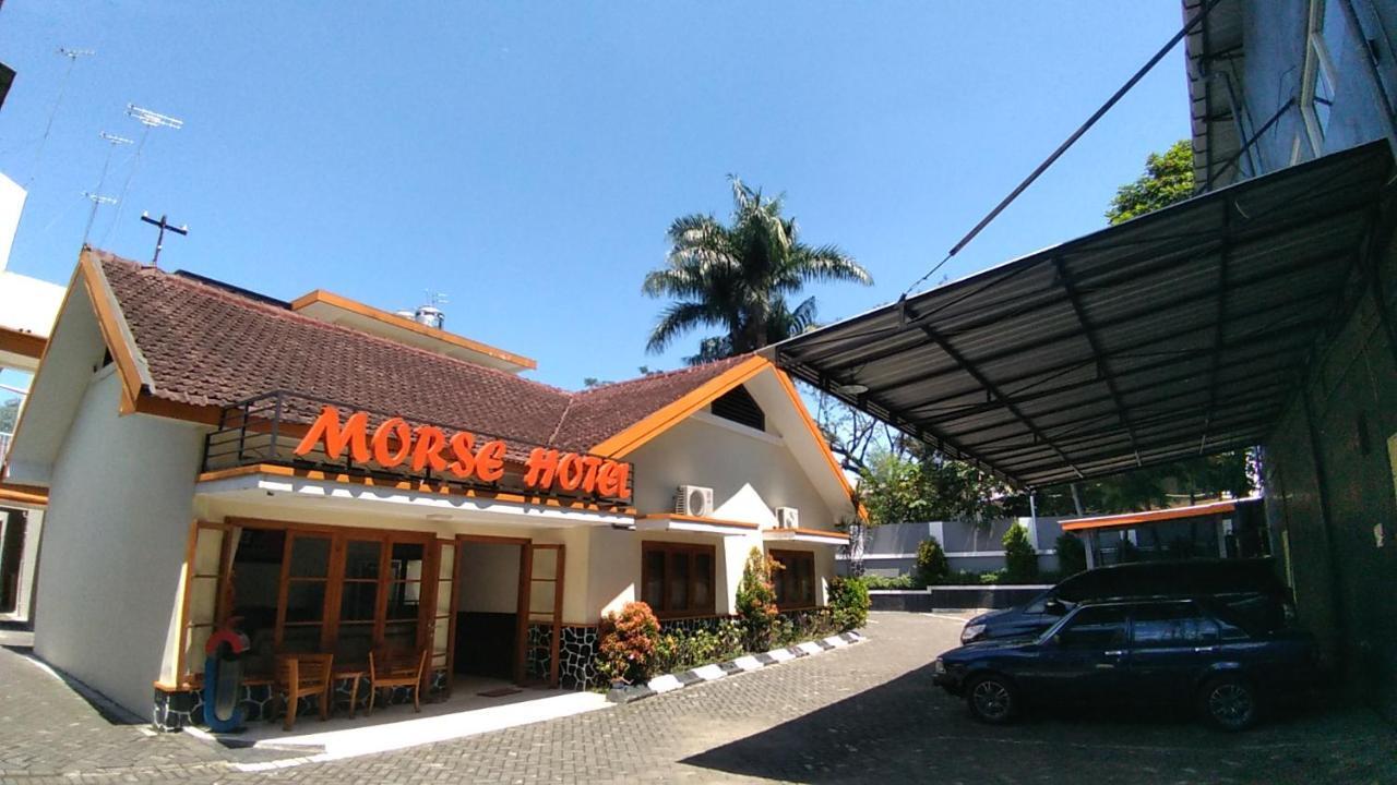 Morse Guest House Malang Exterior photo